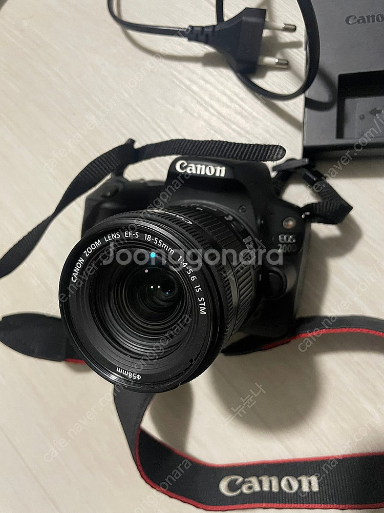 [상태좋음]캐논 EOS 200D DSLR 카메라--1