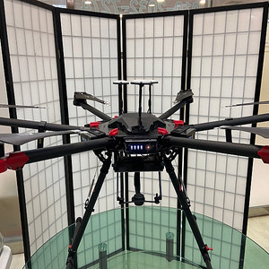 최저가)DJI 매트리스(Matrice, 매트릭스) M600 Pro 프로 + 젠뮤즈 XT2 양도합니다
