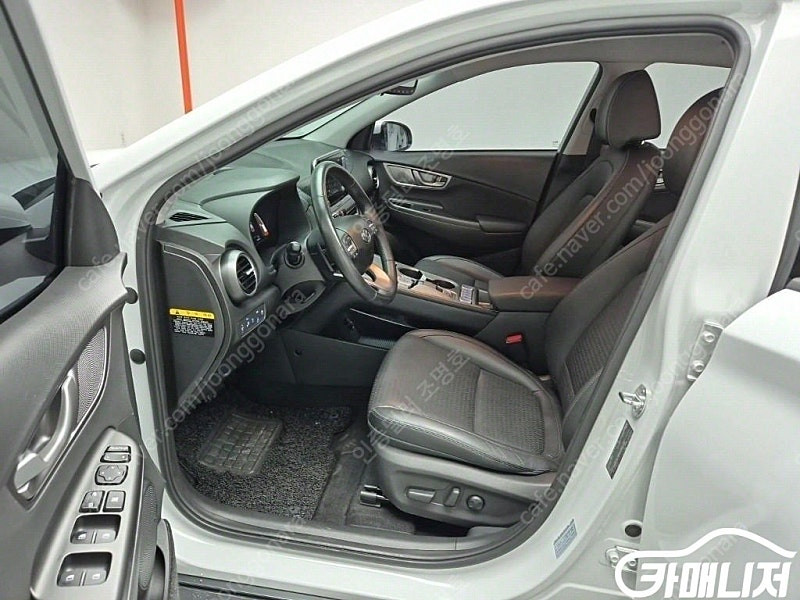 [현대]코나 일렉트릭 프리미엄 (5인승) ★중고차★중고차매입★전액할부★저신용자★신불자★소액할부★현금★카드 전부 가능... 이미지