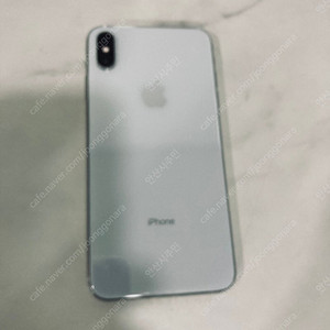 자급제 아이폰XS맥스 MAX 실버 64기가 액정S급 무잔상! 24만원 판매합니다