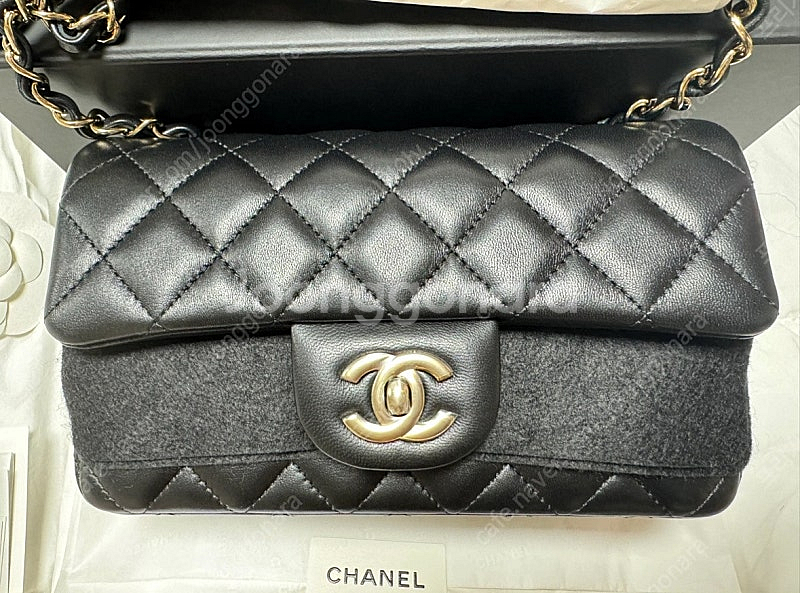 샤넬 뉴미니 새제품급--1