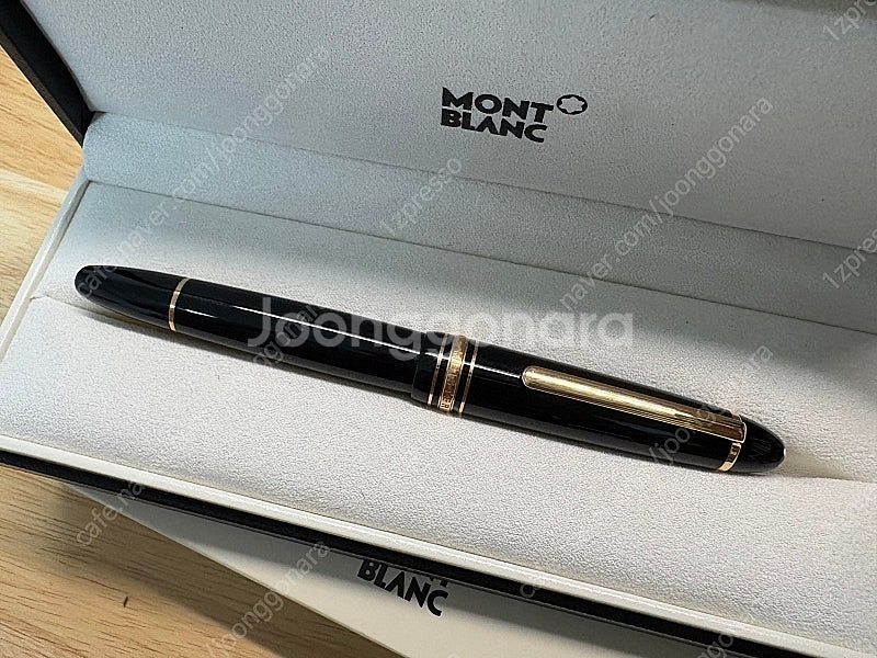 몽블랑 146 로즈골드 만년필--1