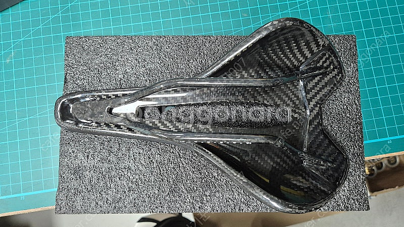 풀카본 3D안장 신품 GELU T60--3