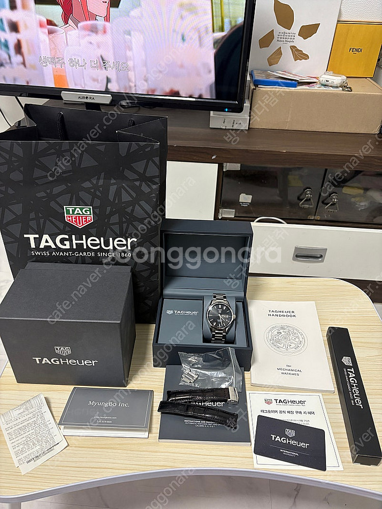 태그호이어 까레라 검판 시계 새상품급 풀구성 판매--1