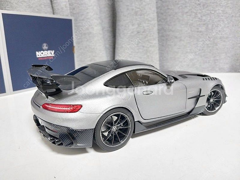 [1:18] 노레브 benz amg gt 블랙시리즈 다...--2