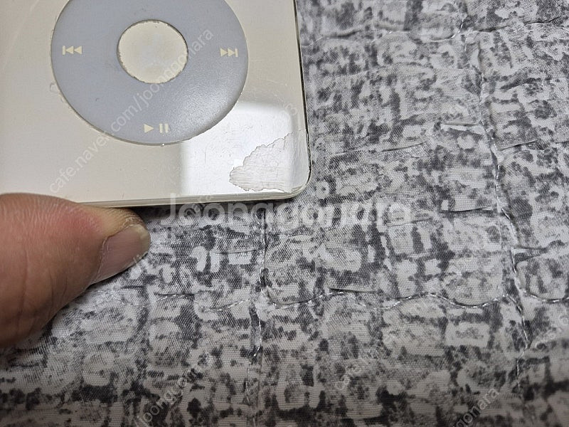 APPLE IPOD 5세대 30G 작동품 판매합니다.--1