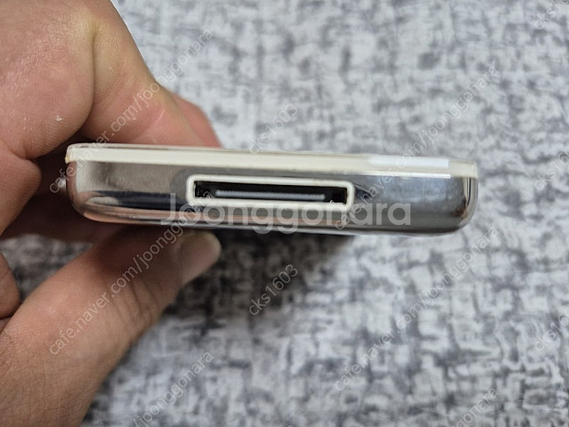 APPLE IPOD 5세대 30G 작동품 판매합니다.--3