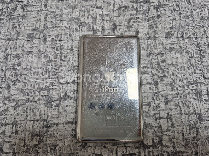 APPLE IPOD 5세대 30G 작동품 판매합니다.--6