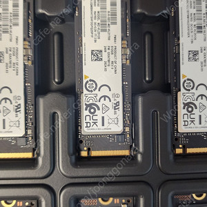 512GB M.2 NVMe PCIe 4.0 SSD MZVL2512HCJQ-00B00