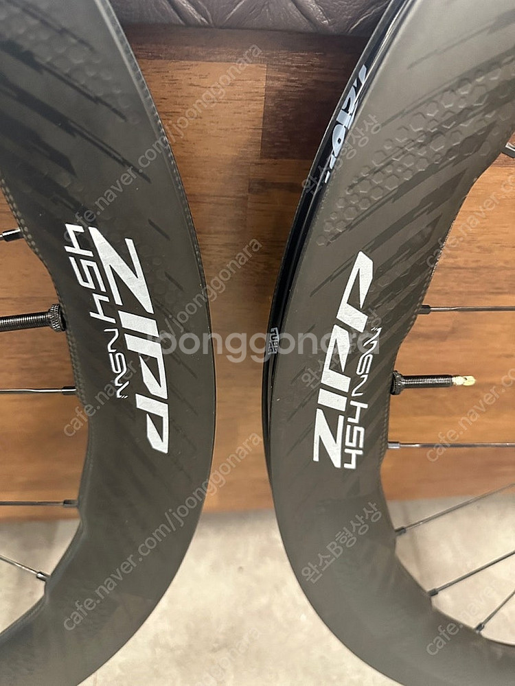 zipp 454 nsw 휠셋 판매합니다.--0