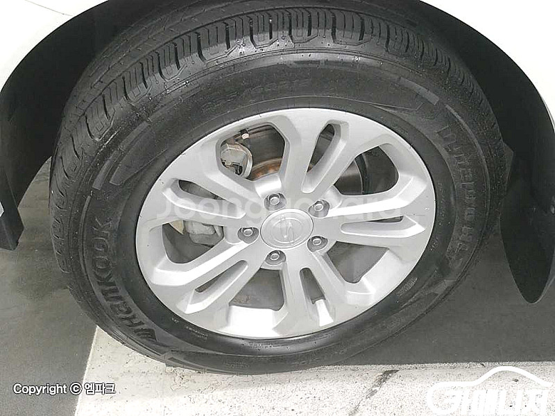 KG모빌리티(쌍용) 더뉴코란도스포츠 CX7(4WD) 중...--9