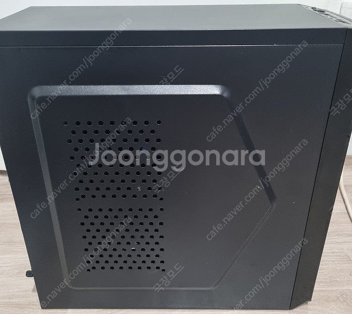 아이웍스 PC 케이스 ~~~~~~~~~~~~~~--1
