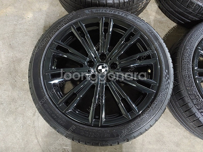 [판매] BMW G20 3시리즈 790M 18인치 정품...--2