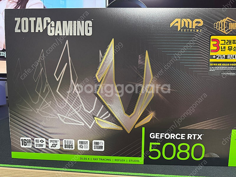 Zotac Rtx5080 amp extreme--0