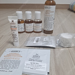 키엘 카렌듈라 토너 125ml 외 팝니다