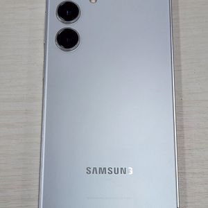 갤럭시 S24 그레이색상 256용량 새상품컨디션 초S급 단말기 52만 판매합니다