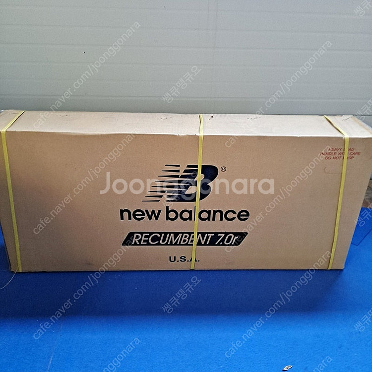 뉴발란스 NB7.0 좌식실내자전거 헬스장용 사양 새상품...--0