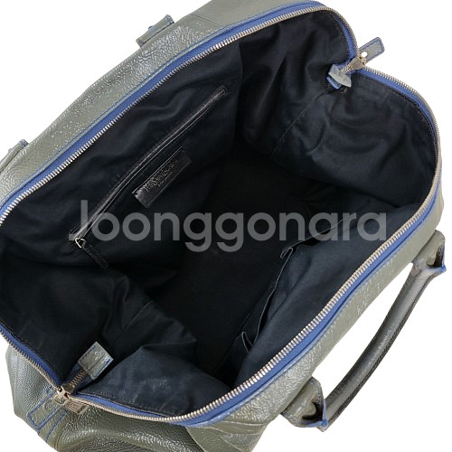정품 생로랑(입생로랑) 페이던트가죽 이지백--9