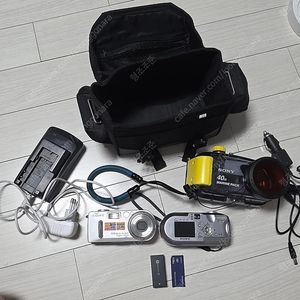 소니 디카 DSC-P9, DSC-P93 부품용 일괄 판매