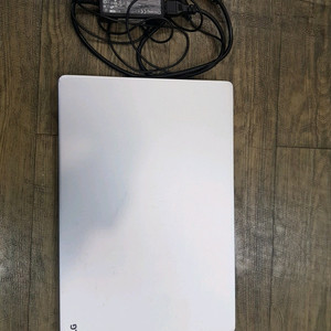 LG 울트라PC 15U370-LR21K