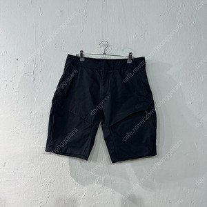 나이키 테크우븐 반바지 L 팔아요
