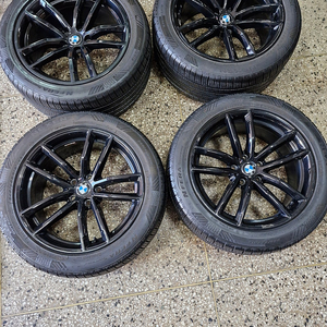 bmw 5시리즈 순정 18인치 휠타이어 4개셋트판매