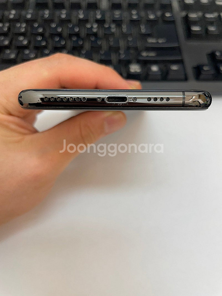 아이폰XS맥스 그레이 64GB 상태좋은 중고24만팝니다.--5