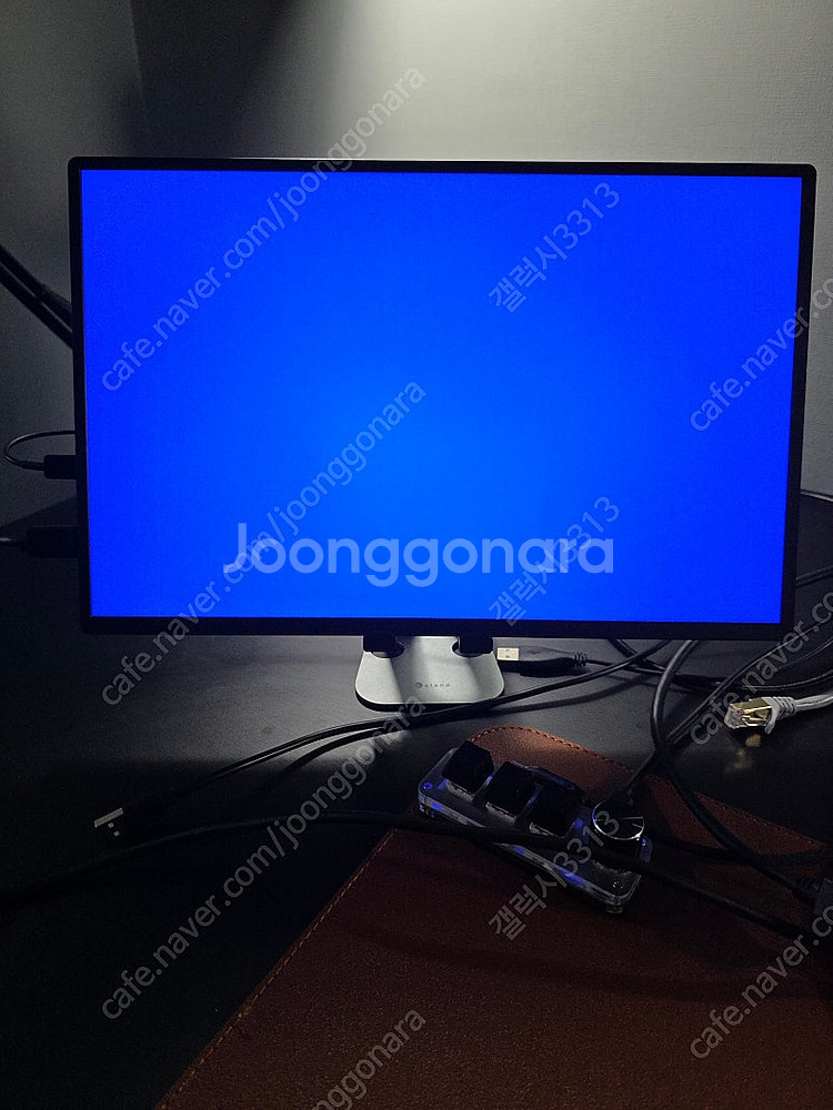 120hz 포터블모니터 팝니다--4