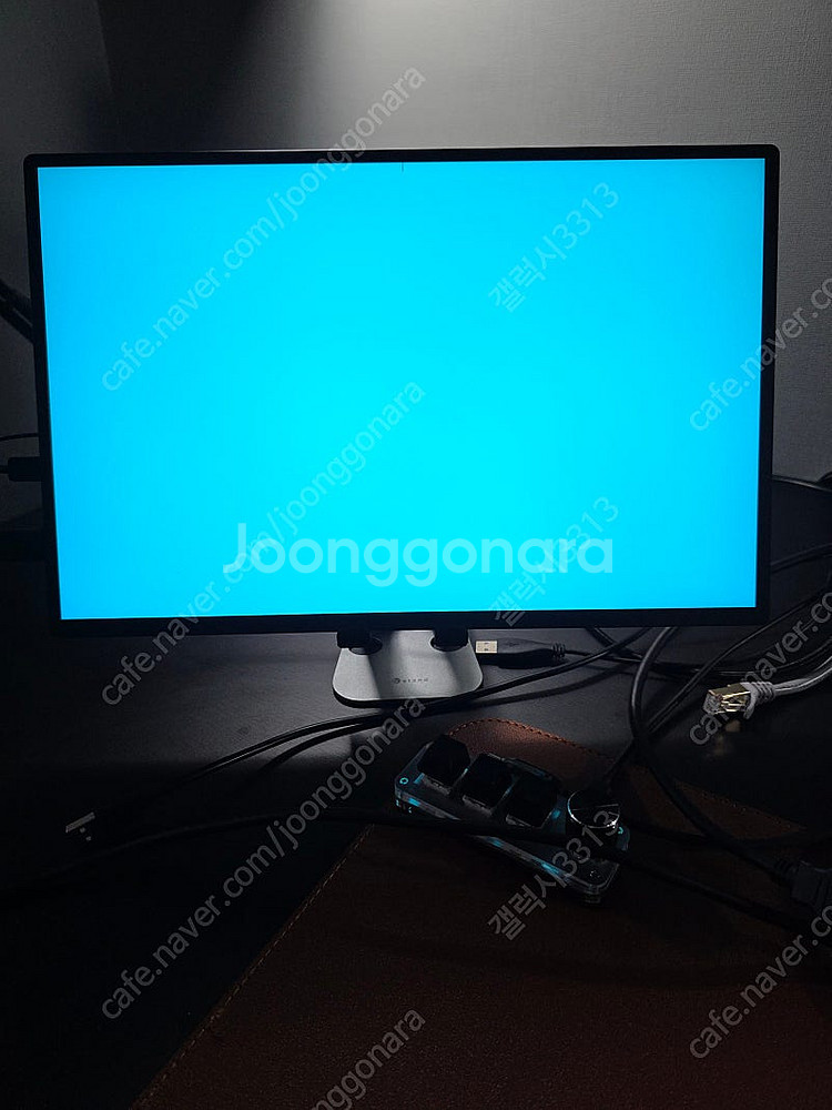 120hz 포터블모니터 팝니다--5