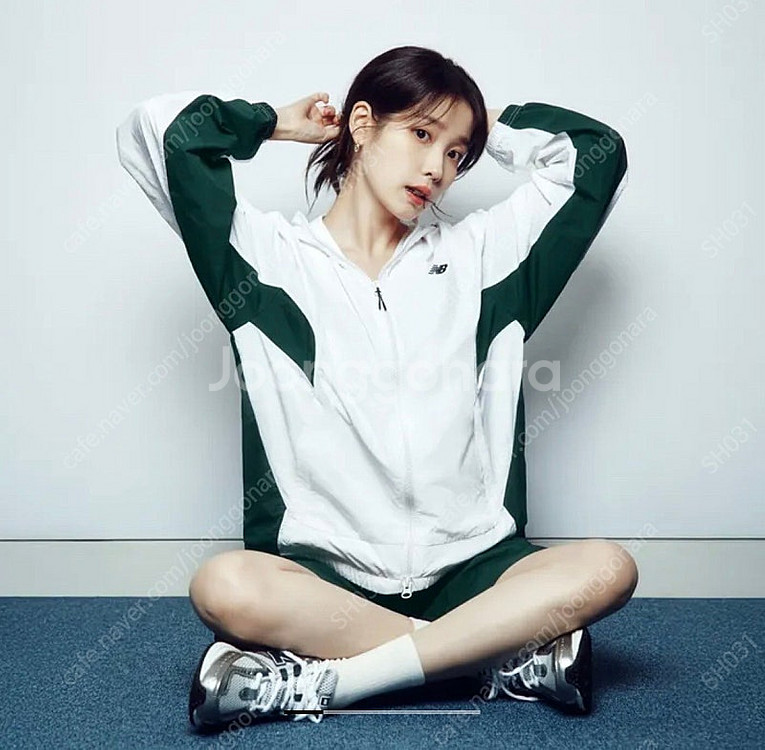 신상 뉴발란스 바람막이 [NBNAF21433]--1
