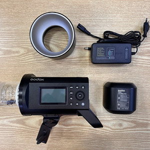 GODOX 고독스 AD600프로 AD600BM 유선전원아답터 팝니다.