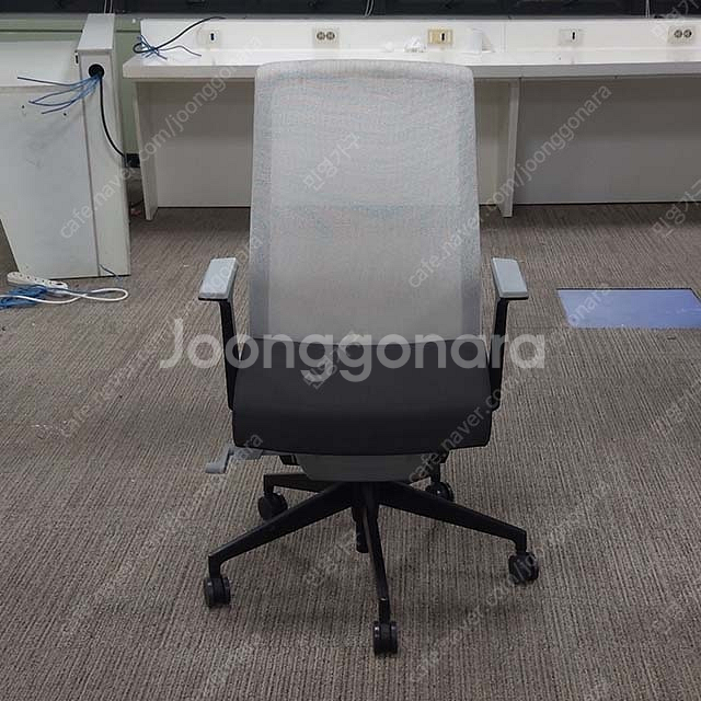 퍼시스 매입 가구 판매 렌탈 - 대형 창고 운영--8
