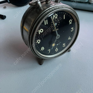 빈티지 독일제 기계식 태엽 탁상 시계 판매합니다