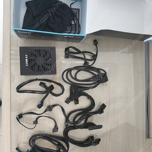 LIAN LI SP750 80PLUS GOLD Black 팝니다.