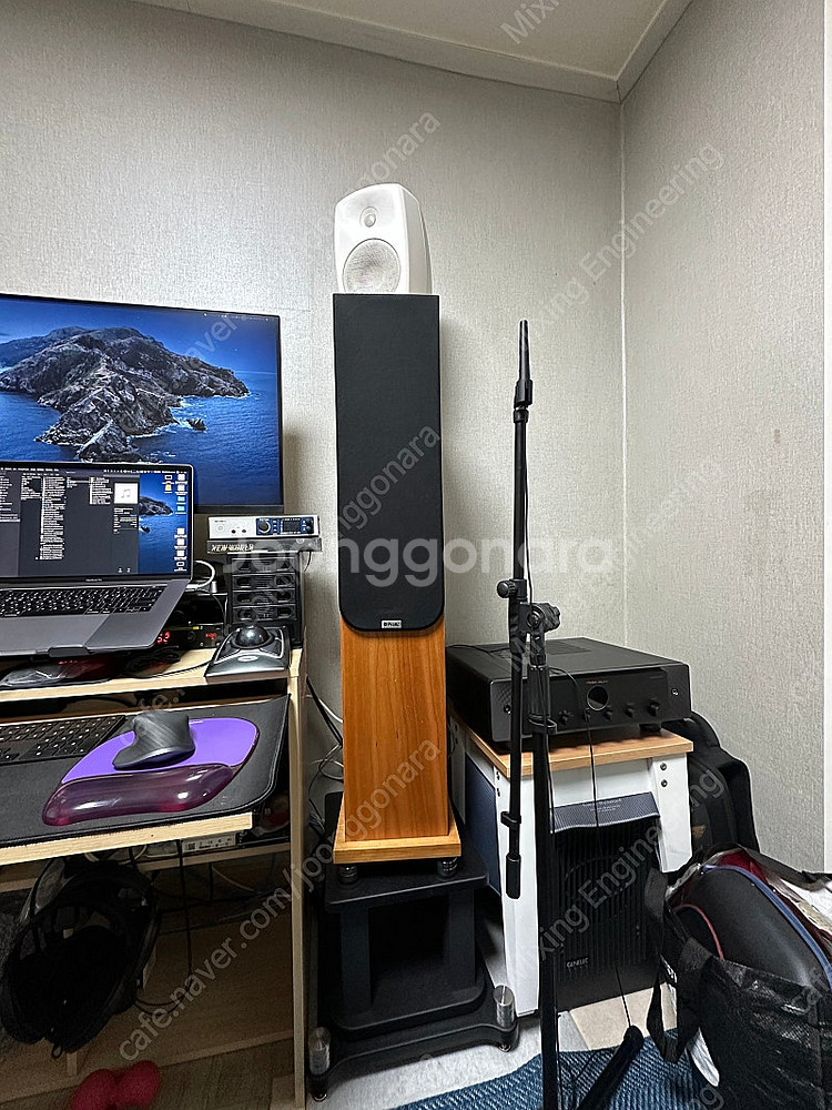 스피커 스탠드 톨보이 300*350 높이300 팔아요~...--0