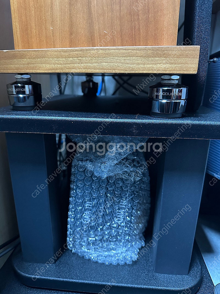 스피커 스탠드 톨보이 300*350 높이300 팔아요~...--1