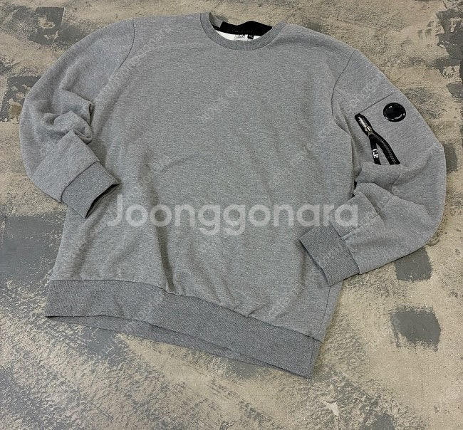 CP컴퍼니 씨피컴퍼니 카고완장 맨투맨 105~110--0