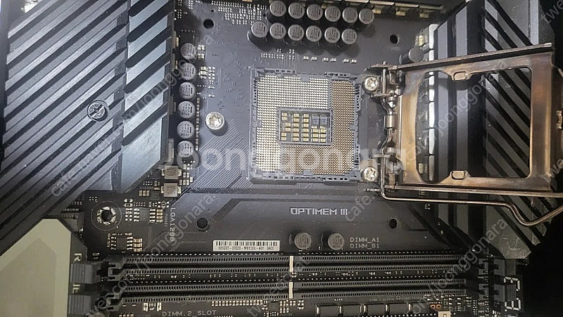 ASUS Z490 MAXIMUS Xll APEX--2