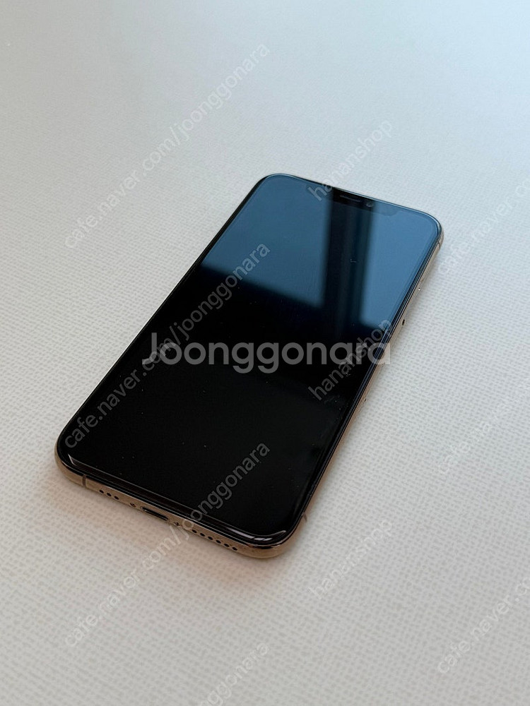 아이폰 11 Pro 256GB 골드 색상--5