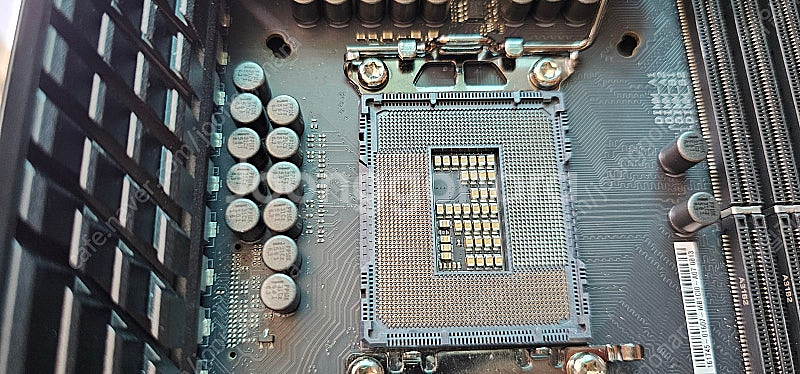 ASUS ROG MAXIMUS Z790 HERO 풀박--2