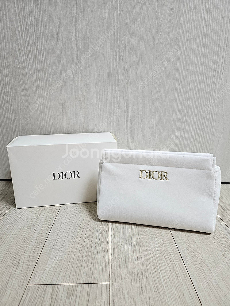 정품) 디올 화이트 파우치 (코스메틱)--1