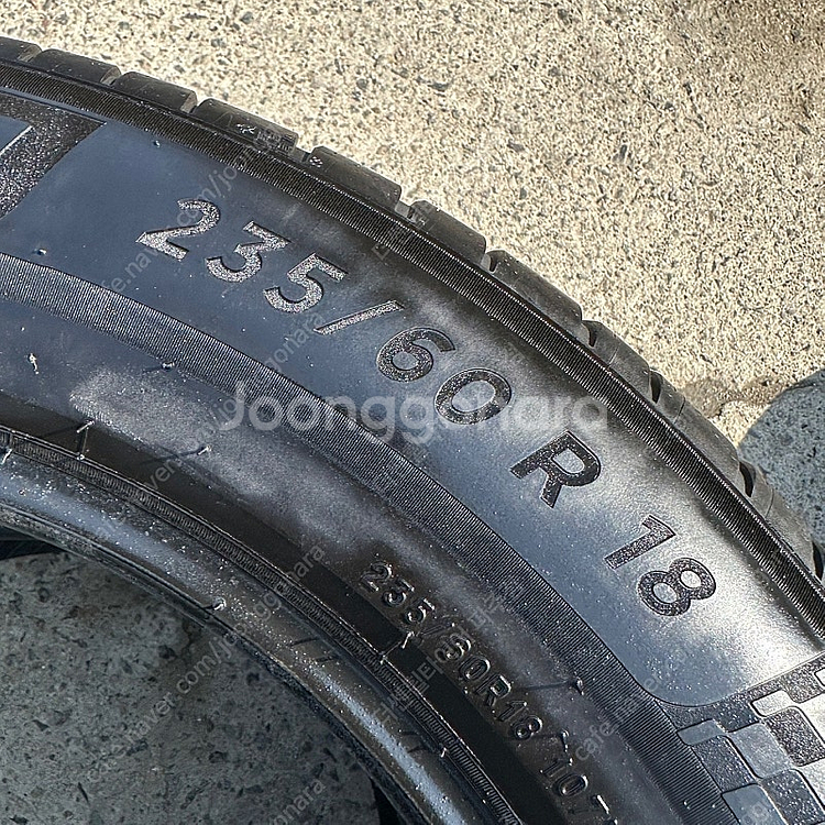 235 60 18 미쉐린 파일럿 스포츠4 SUV 중고 ...--2
