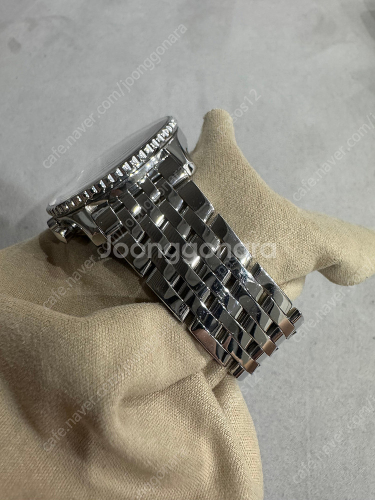 브라이틀링 구형 네비타이머 41mm (A23322)--5