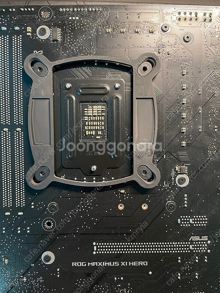 ASUS ROG MAXIMUS XI HERO Z390 ...--5