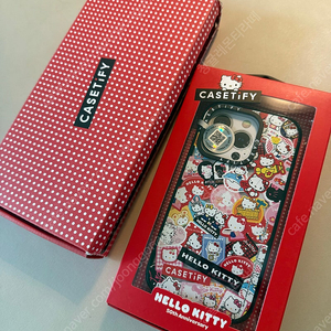 케이스티파이 casetify 아이폰 15pro 헬로키티 50주년 에디션 새제품