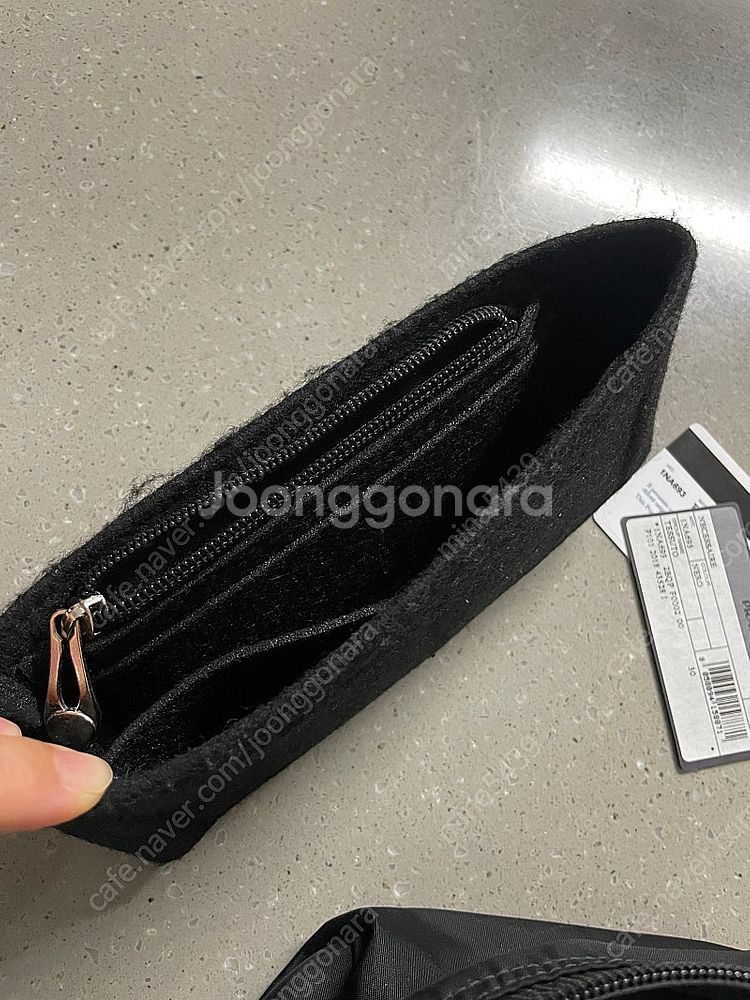 (정품) 프라다 파우치 1NA693--8