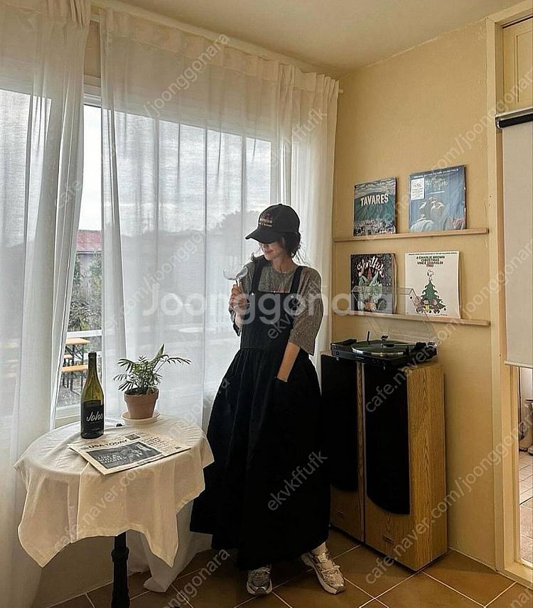 율하네 원피스 판매해요 새상품--0