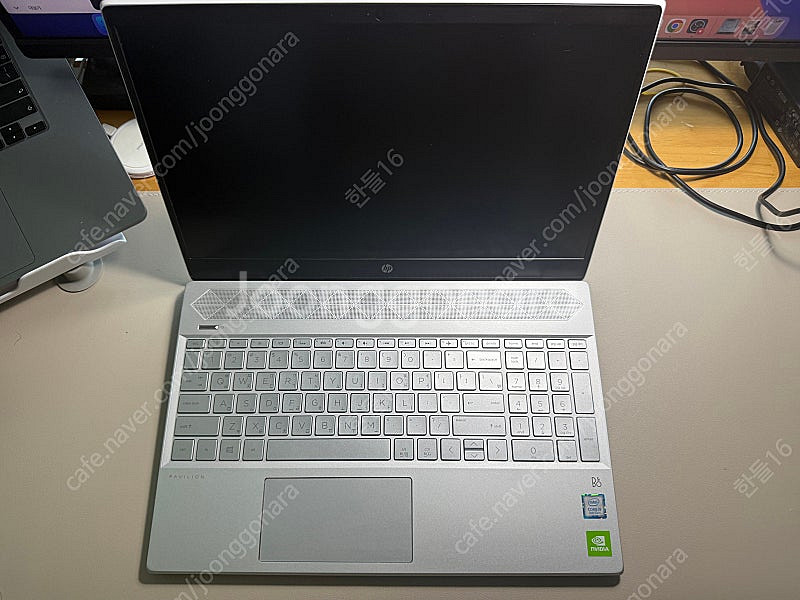HP 15-cs2083TX 노트북 부품용--0