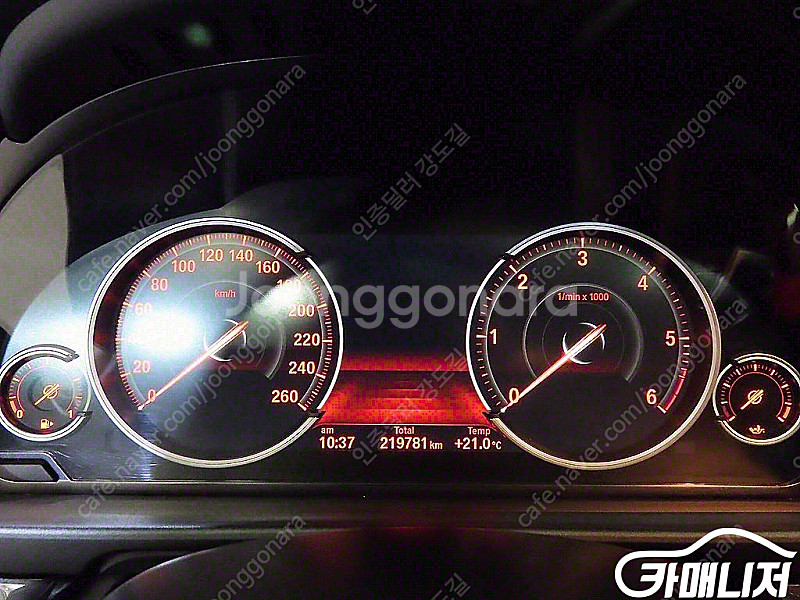 [BMW]5시리즈 (F10) 520d xDrive (5인승) | 2015 | 219,777km년식 | 흰색 | 수원...--9