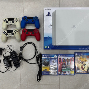 PS4 화이트 1TB(메가팩), 위닝2021, 잇테이크투,정품듀얼쇼크4개 판매